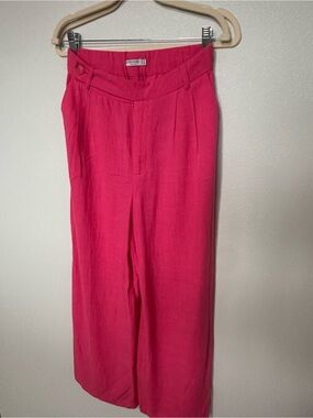 Bright pink linen blend wide leg pants from Stradivarius